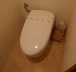 《トイレの床貼替えBefore》
